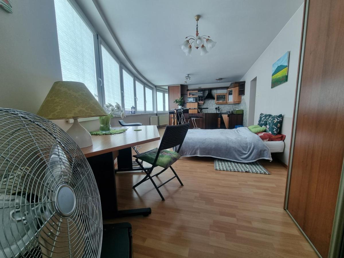 Apartamento Sloneczny Apartamencik Breslavia Exterior foto